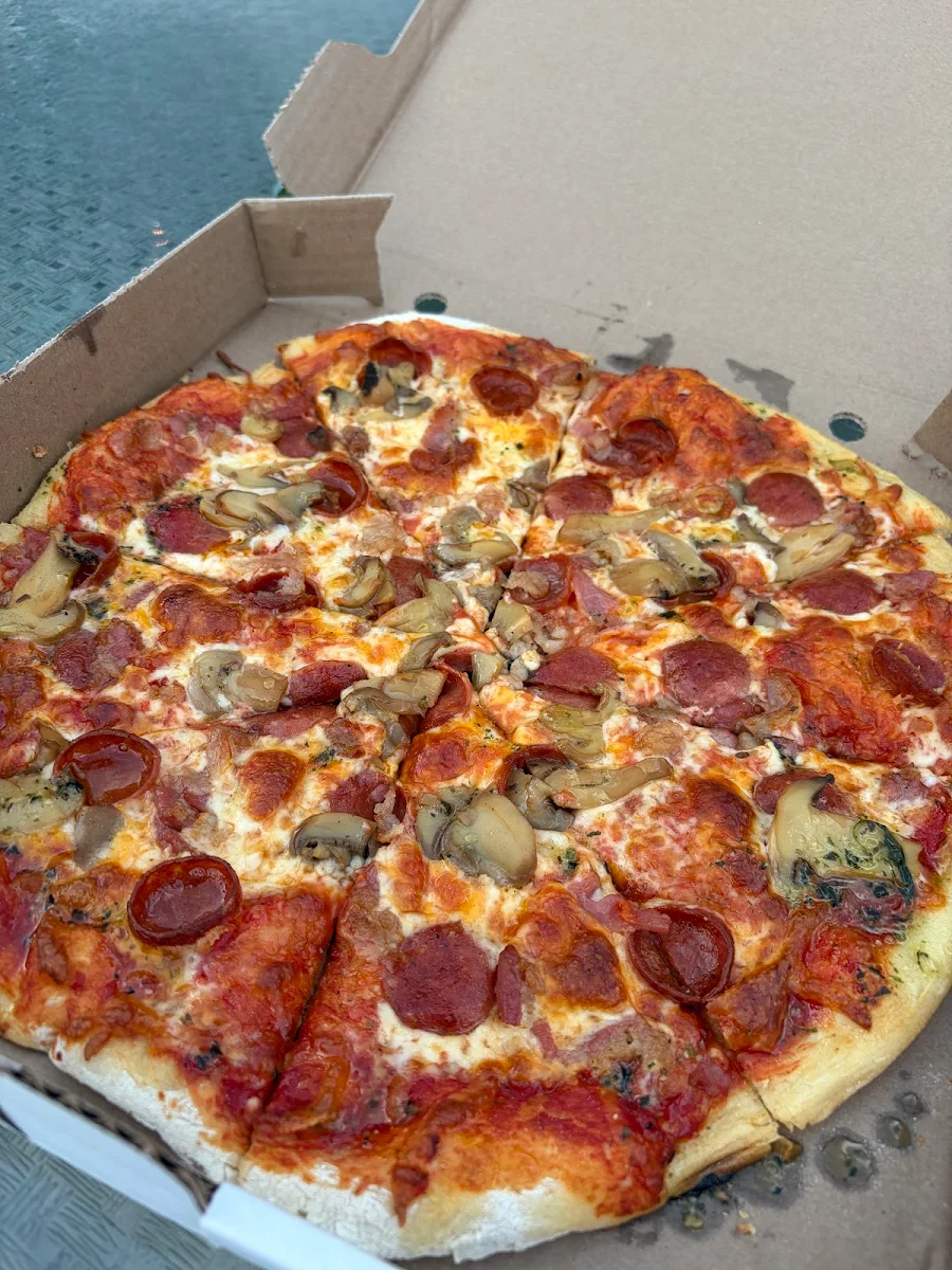 Food & drink, Garage Pizza
