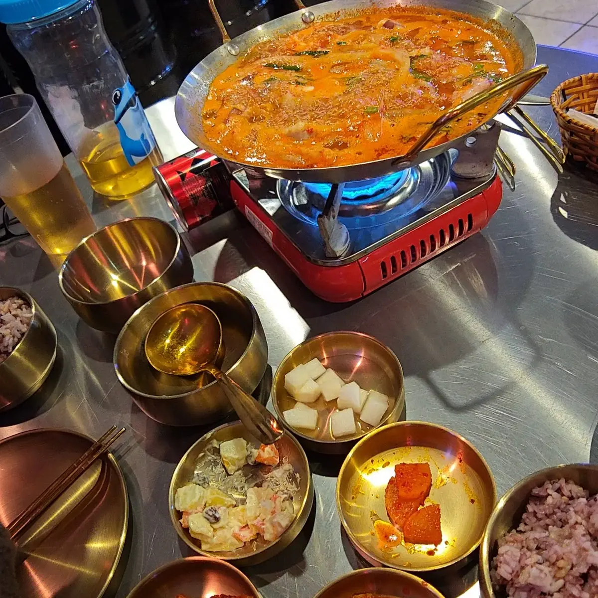 Food & drink, 대박집.윈저DAEBAK JIB RESTAURANT