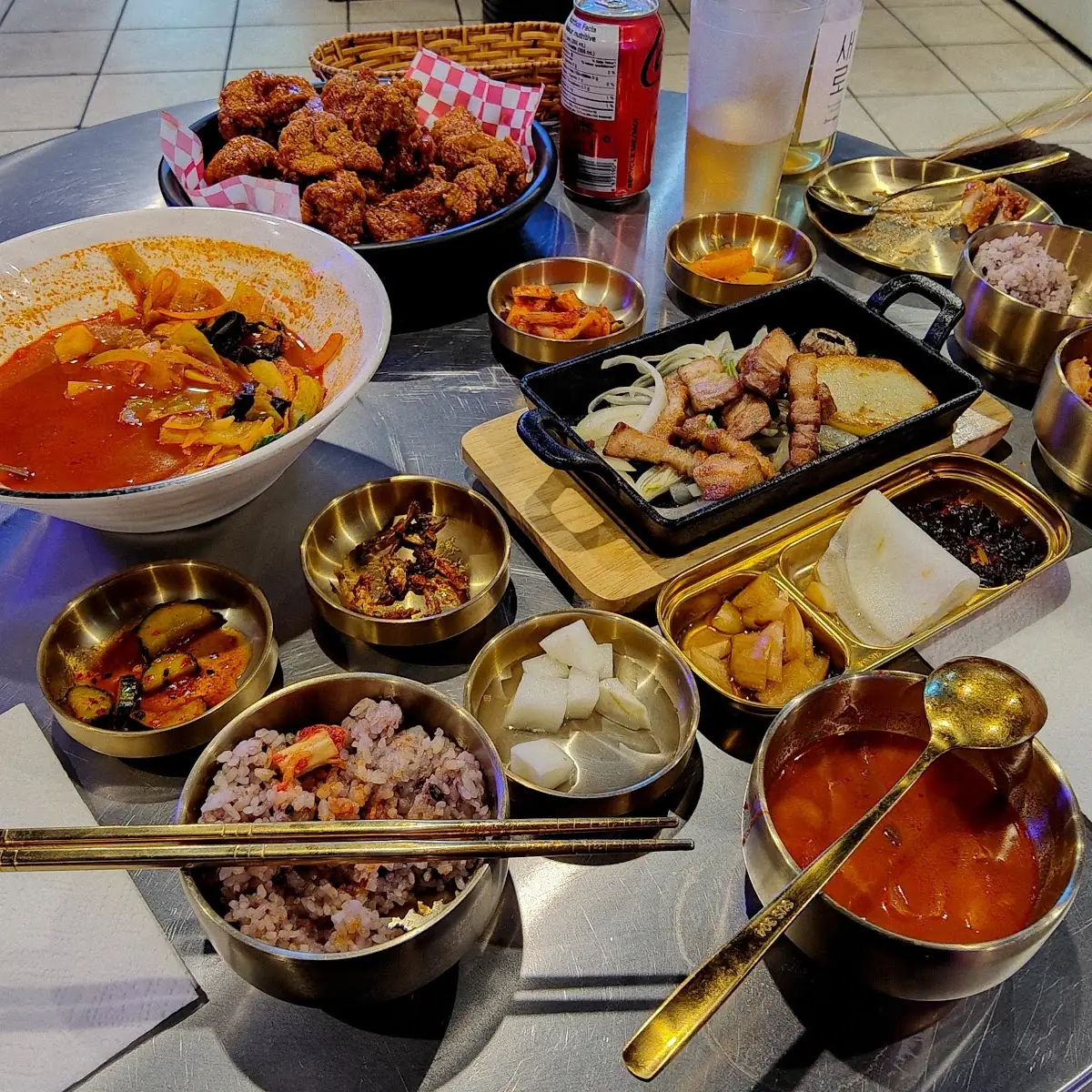 Food & drink, 대박집.윈저DAEBAK JIB RESTAURANT