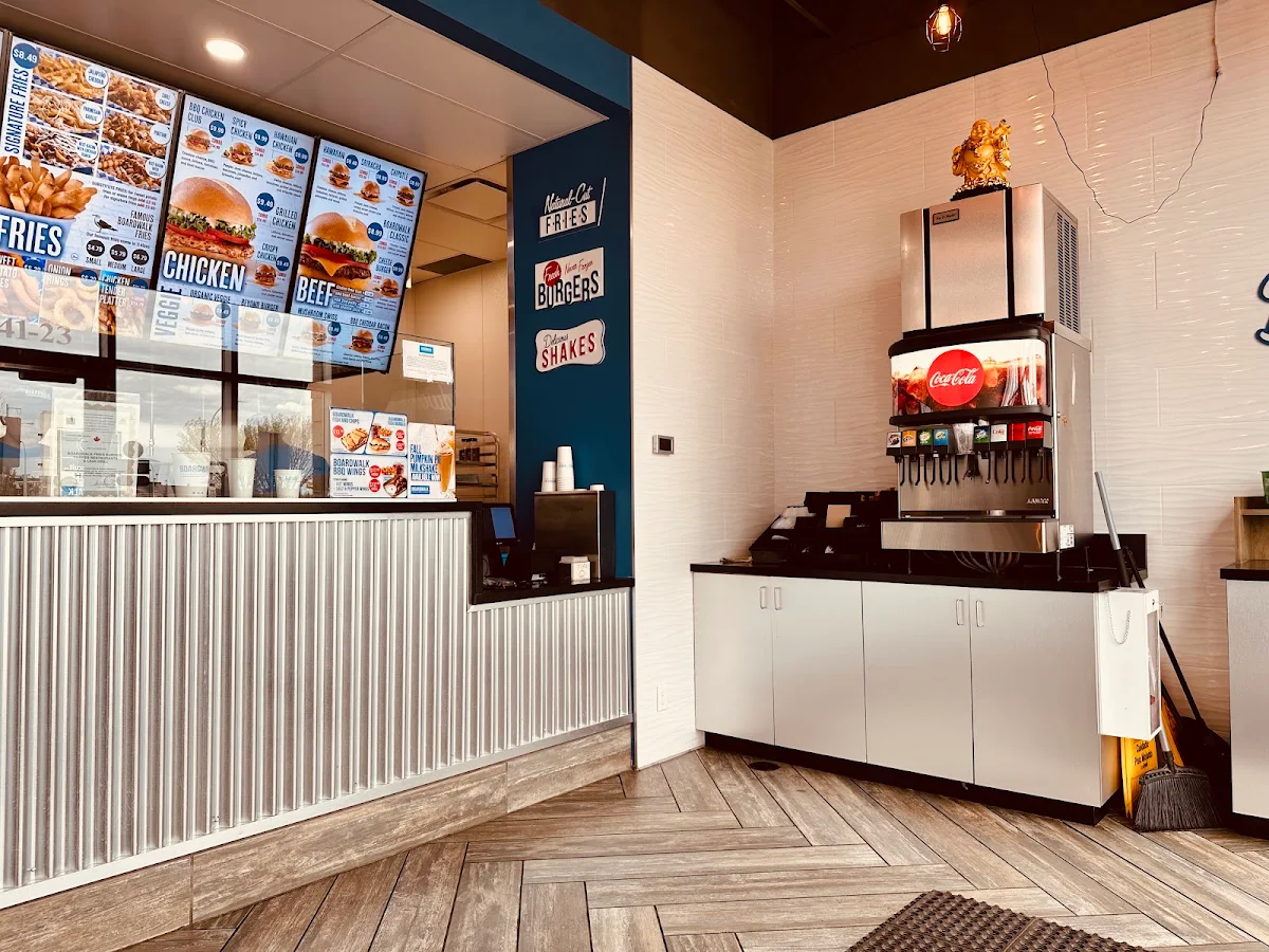 Vibe, Boardwalk Burgers