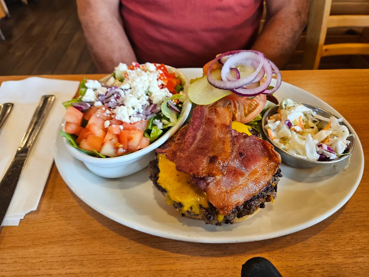 Food & drink, Sunset Grill