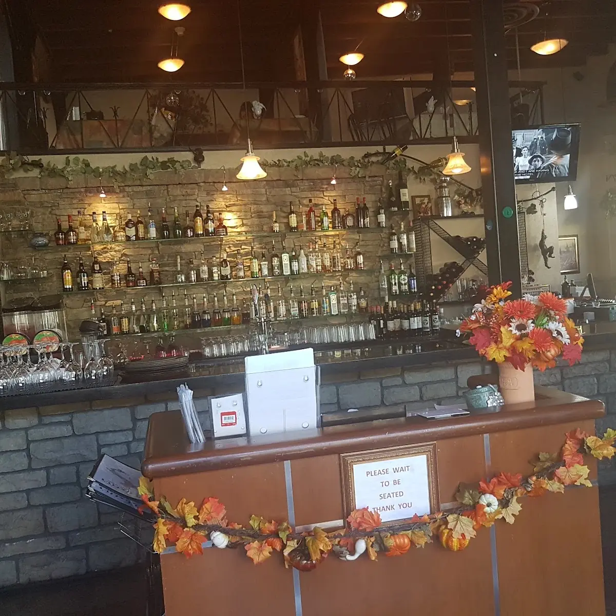 Vibe, Paliotti's Italian Restaurant