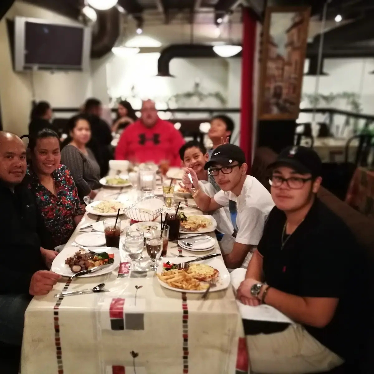 Vibe, Paliotti's Italian Restaurant