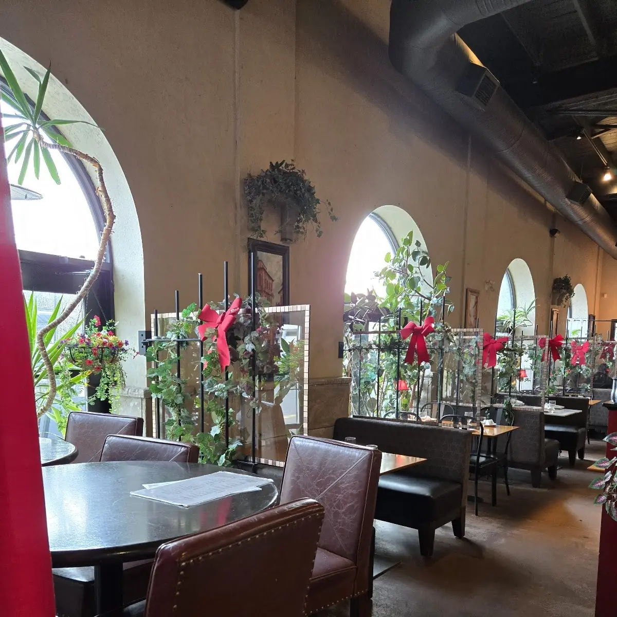 Vibe, Paliotti's Italian Restaurant