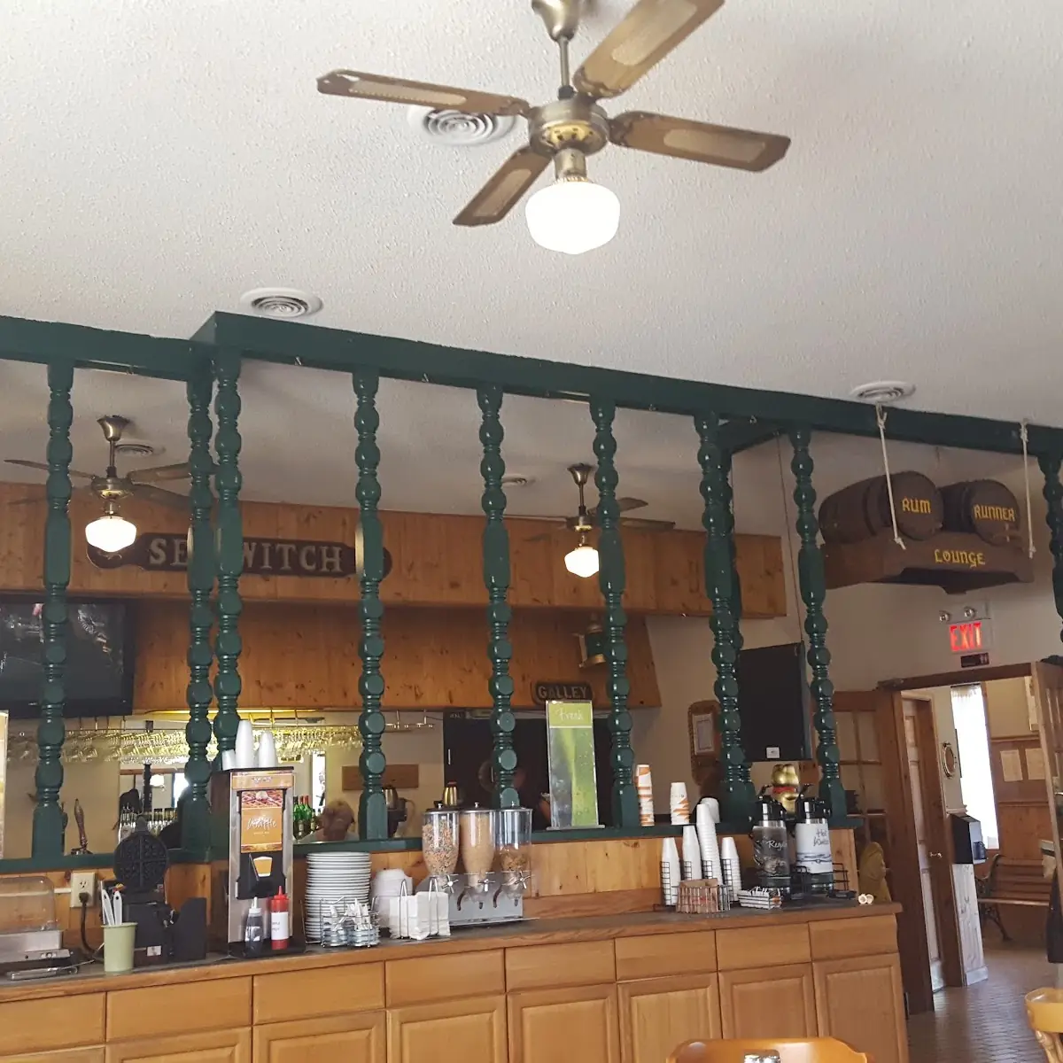 Vibe, Wheel and Anchor Restaurant