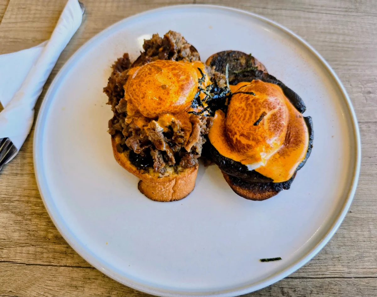 Food & drink, Cafe Eighty2
