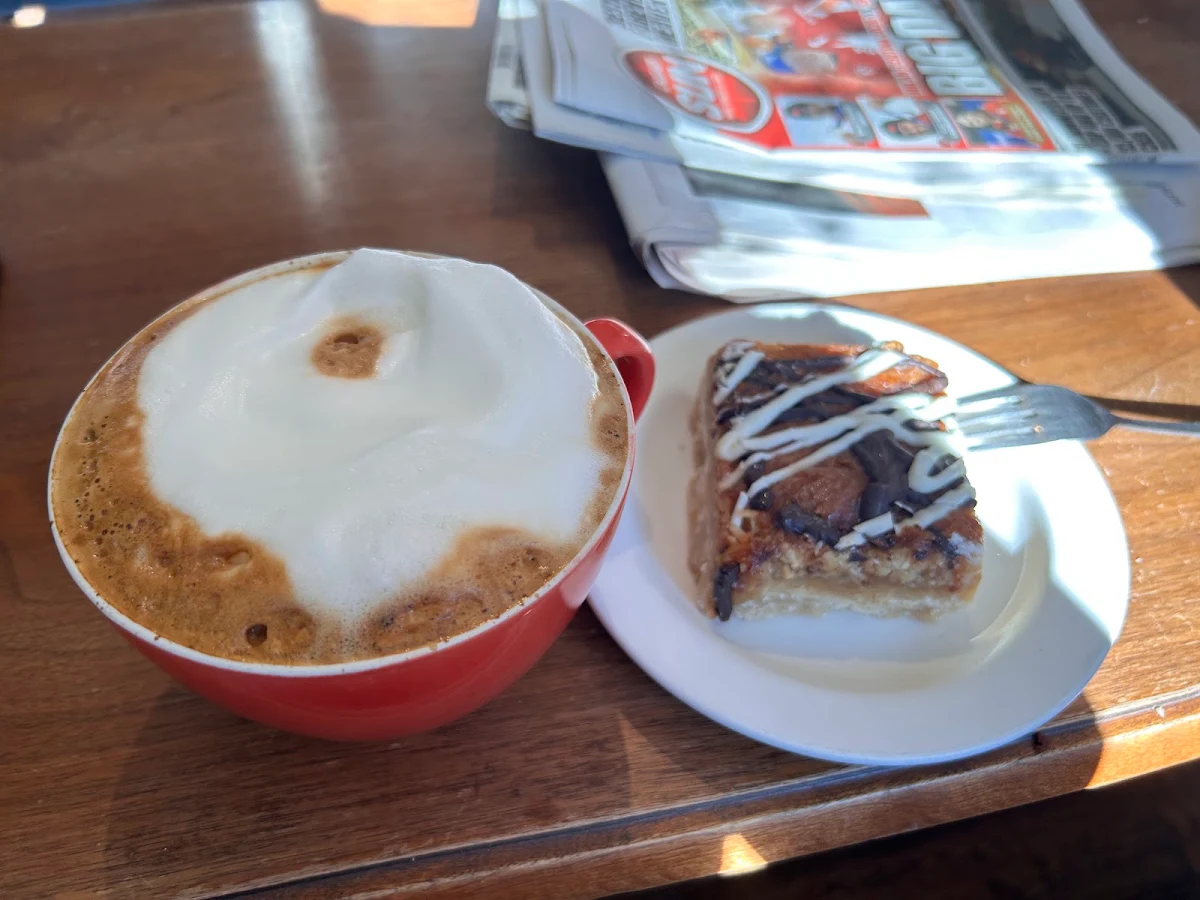 Food & drink, Colossi's Coffee House