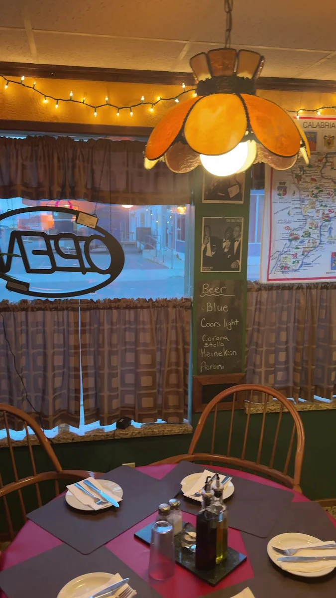 Vibe, La Casa Nostra Ristorante