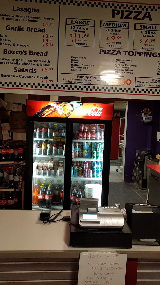 Vibe, Bozco's Pizza
