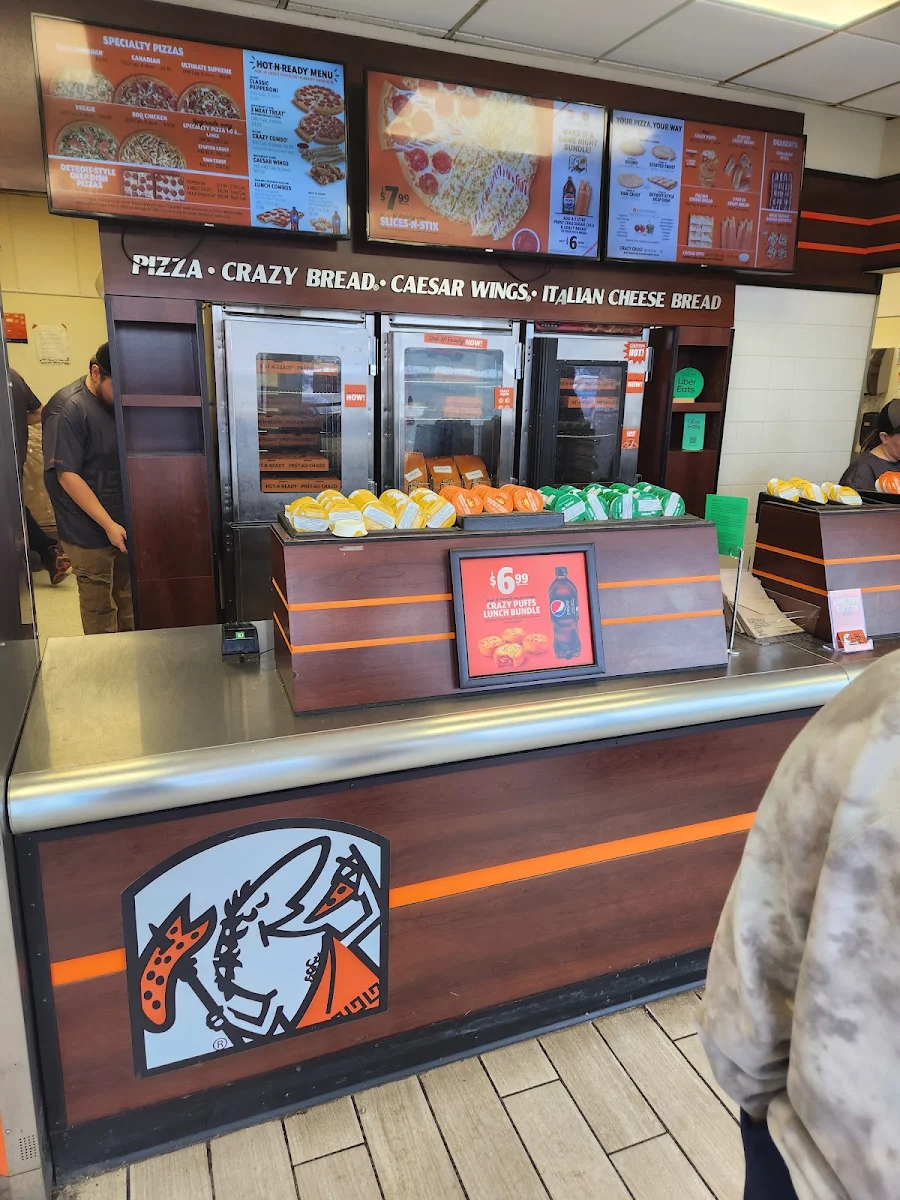 Vibe, Little Caesars Pizza