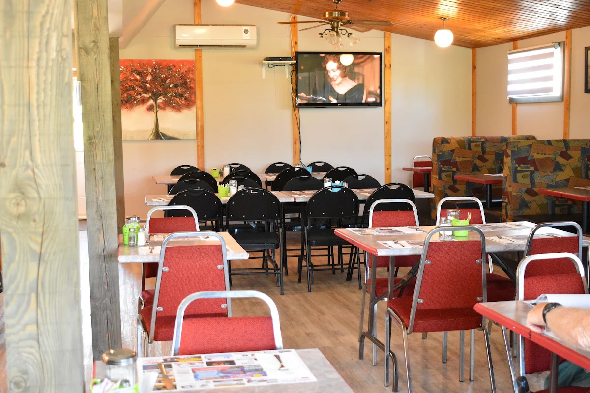 Vibe, Restaurant le Doré