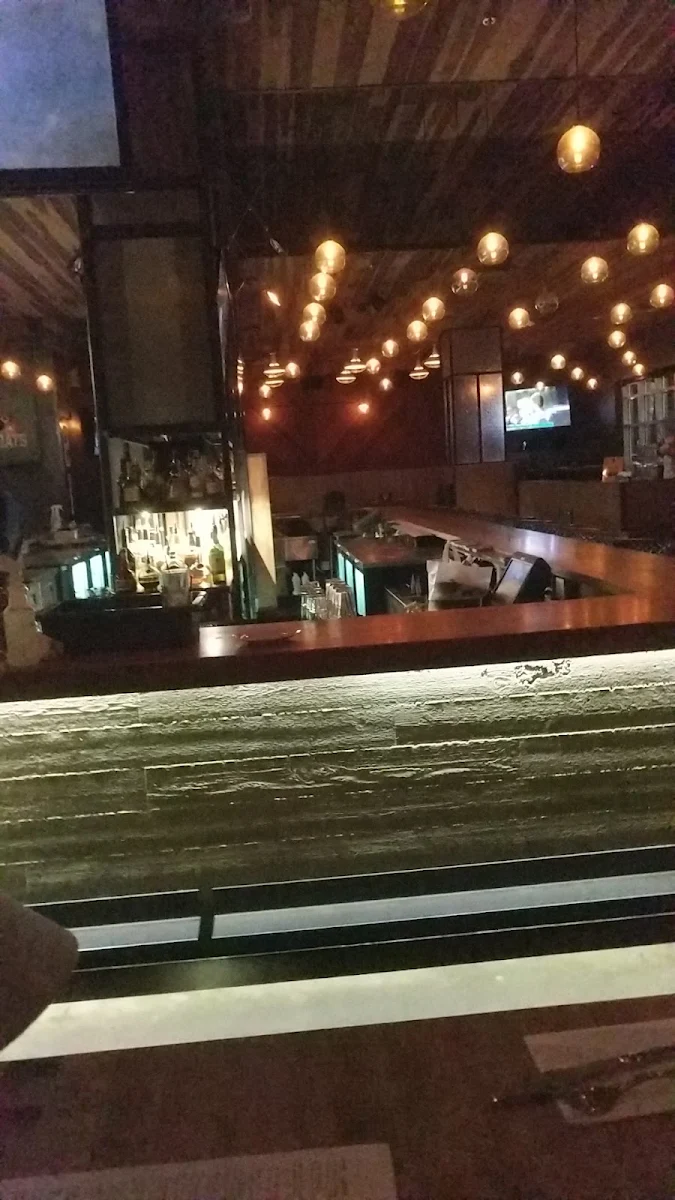 Vibe, Central Social Hall