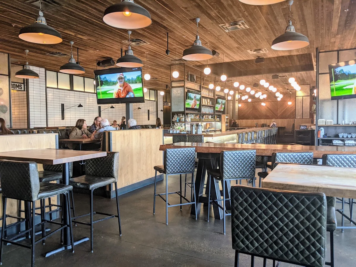 Vibe, Central Social Hall