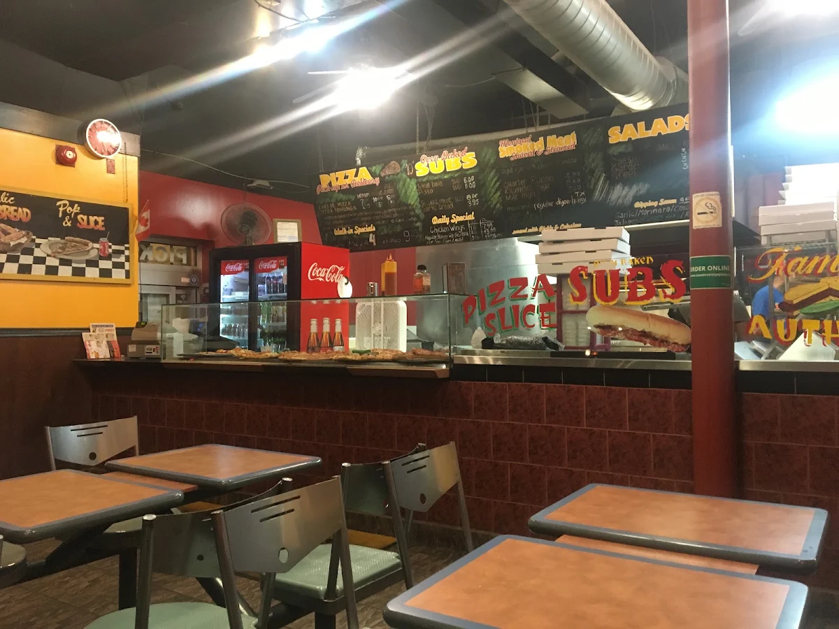 Vibe, Cousin Vinny's Pizza & Deli