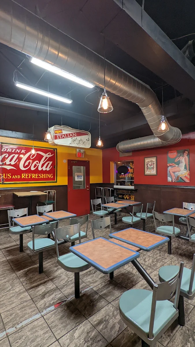 Vibe, Cousin Vinny's Pizza & Deli