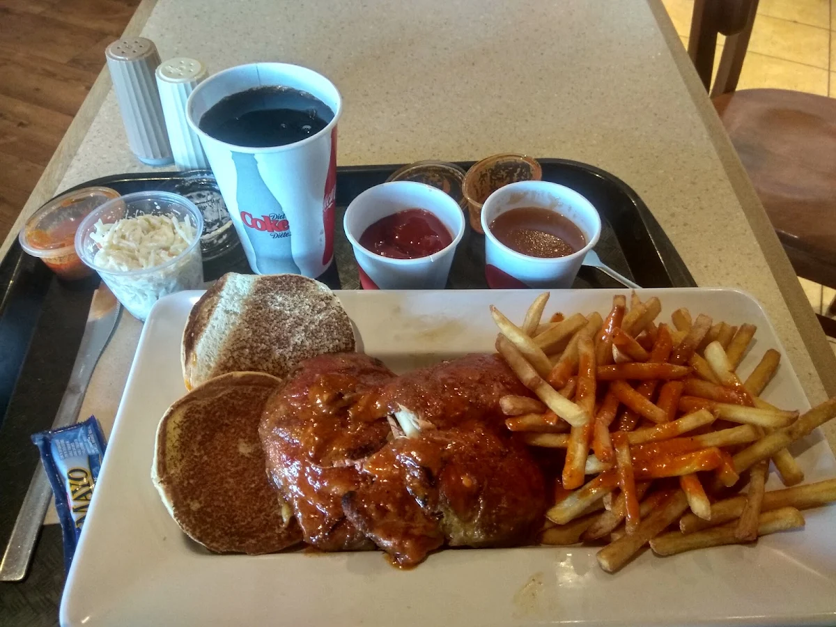 Food & drink, St-Hubert Express