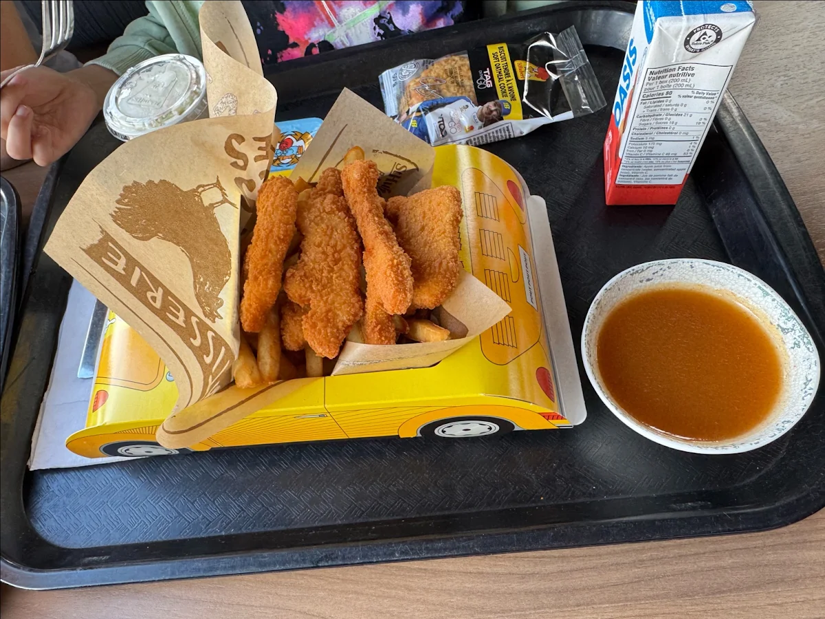 Food & drink, St-Hubert Express