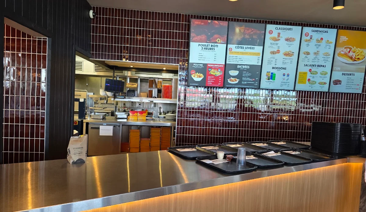 Vibe, St-Hubert Express