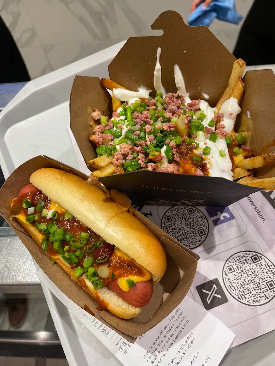 Food & drink, New York Fries Halifax Shopping Centre