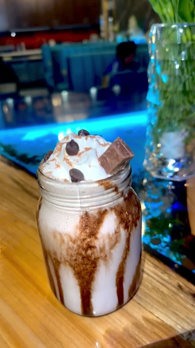 Food & drink, Zimidar Bar&Grill Airport
