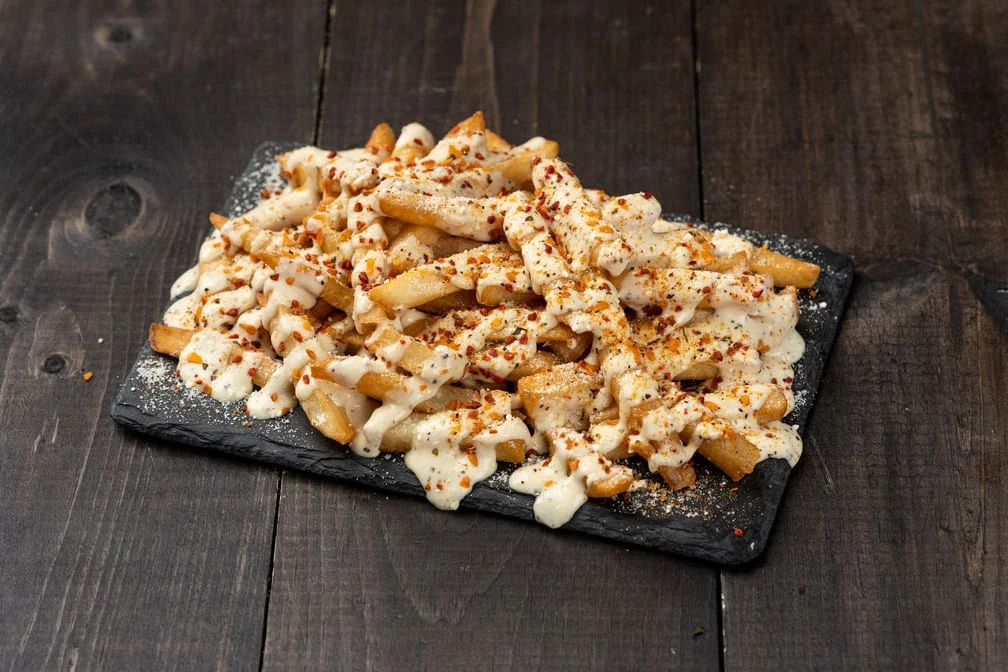 Food & drink, Mac N' Wings