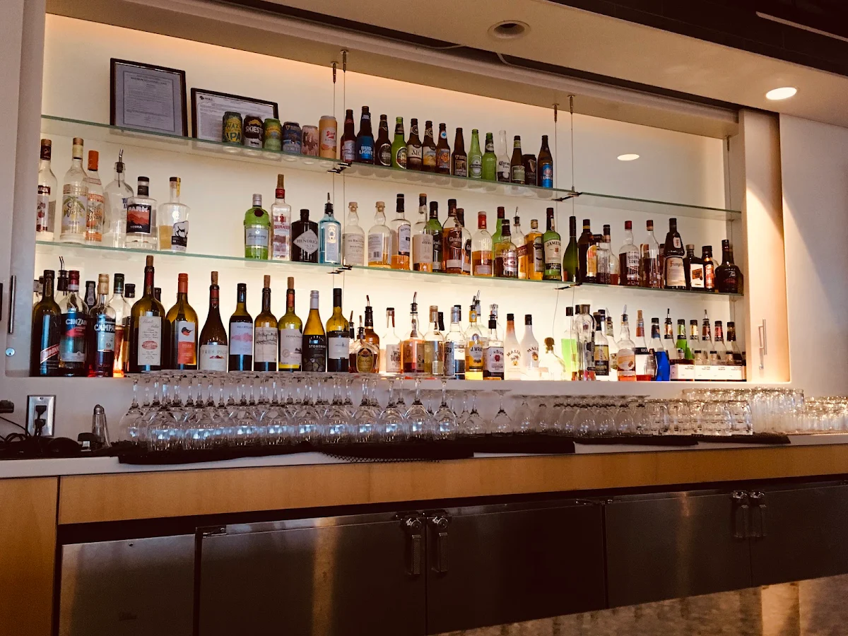 Vibe, Maclab Bistro