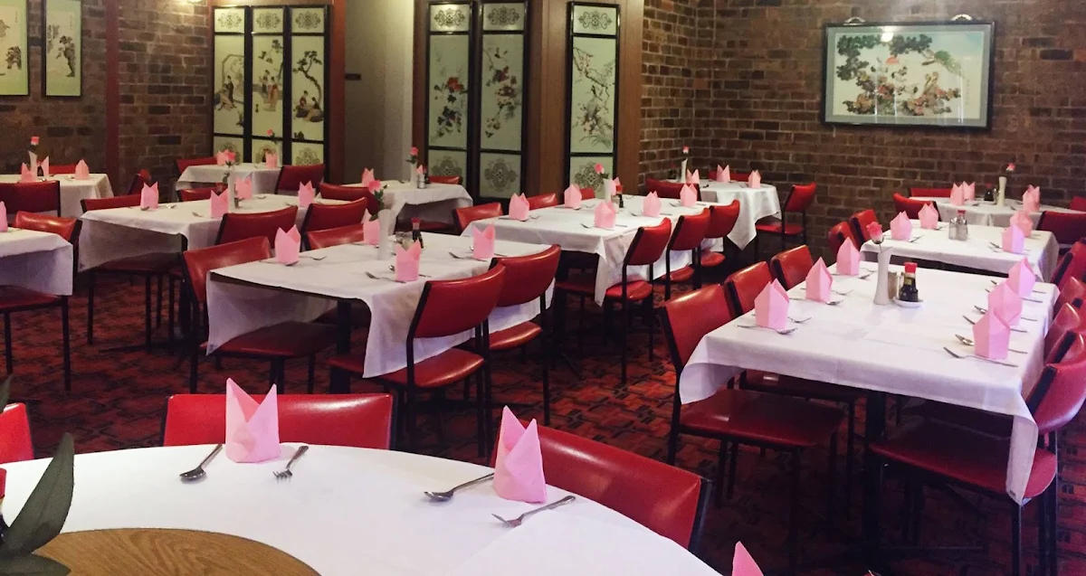 Vibe, Peking Village Chinese Restaurant