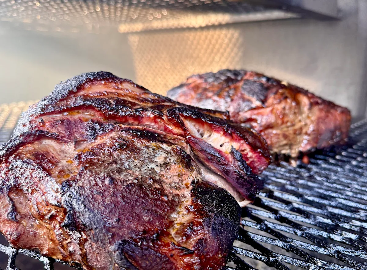 Food & drink, Morse et Marteaux BBQ Smokehouse & Lobster Shack - Corner of Smith & Main