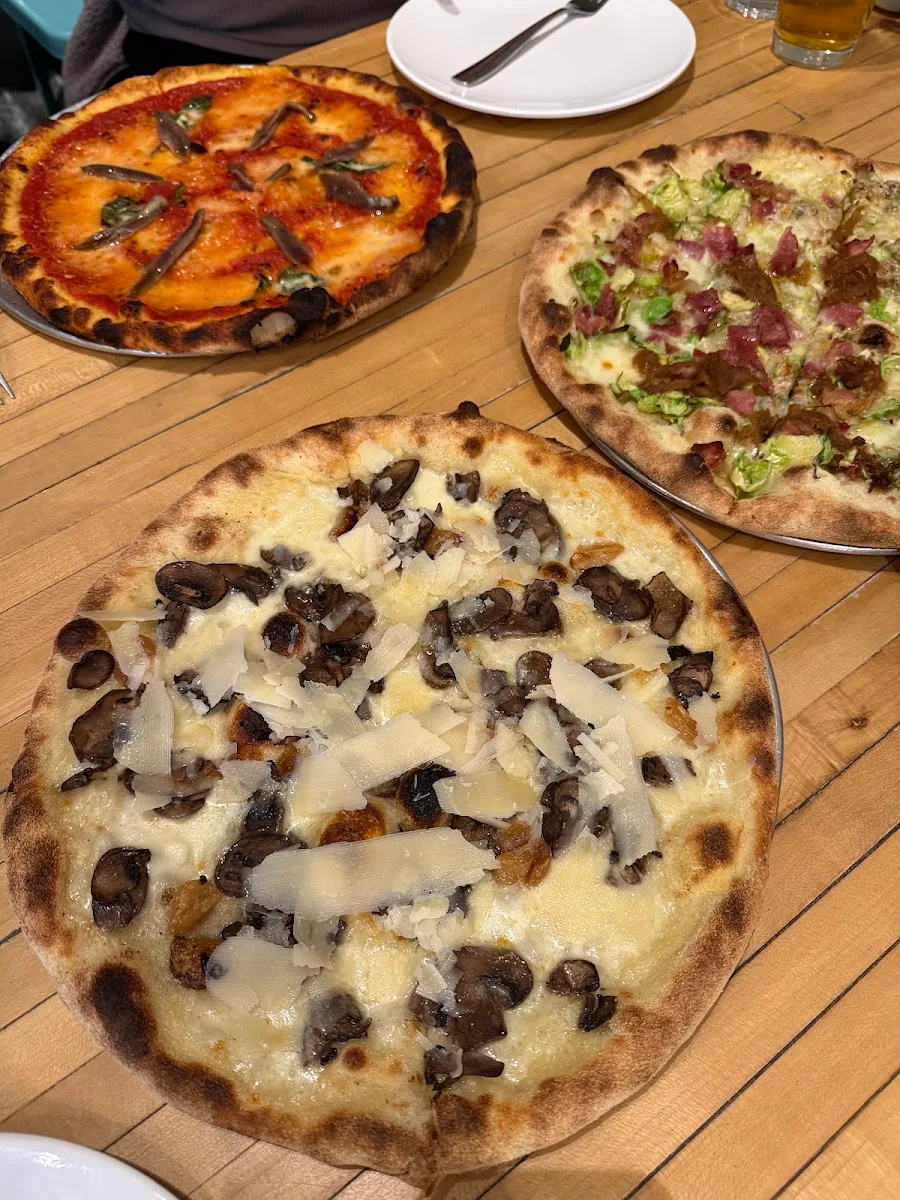 Food & drink, Salt & Tobacco Pizzeria