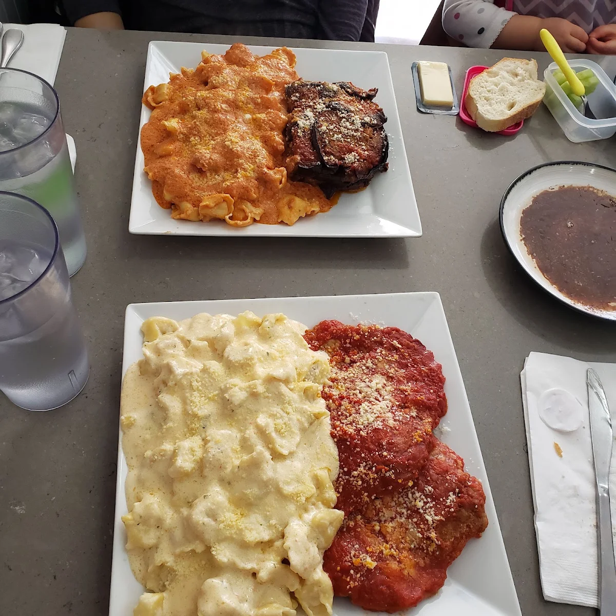 Food & drink, Ciao Amici