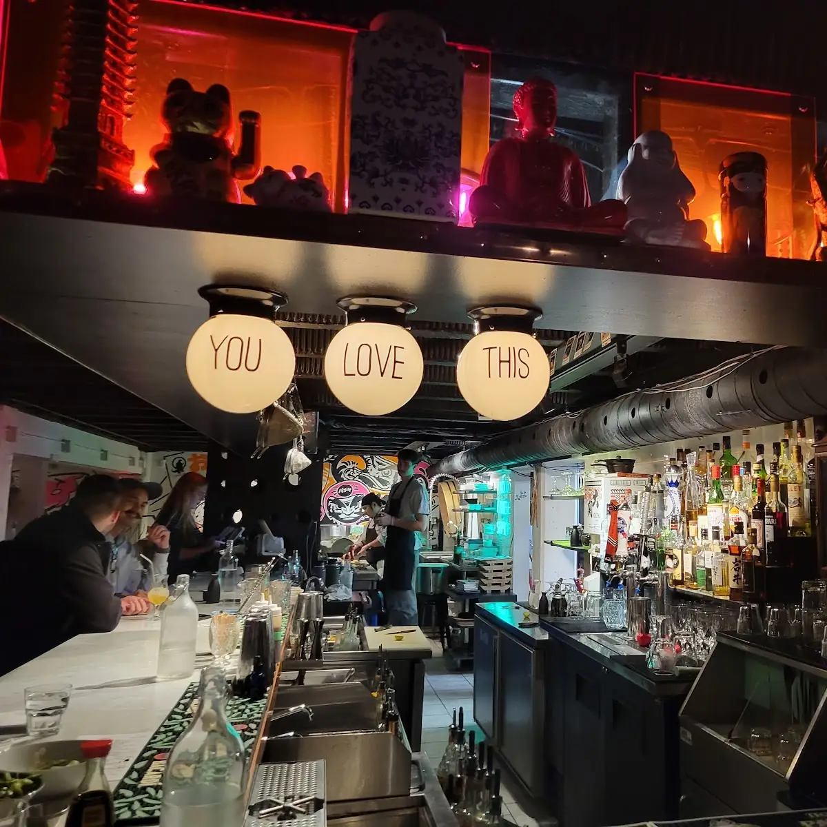 Vibe, Funky Chow Kitchen