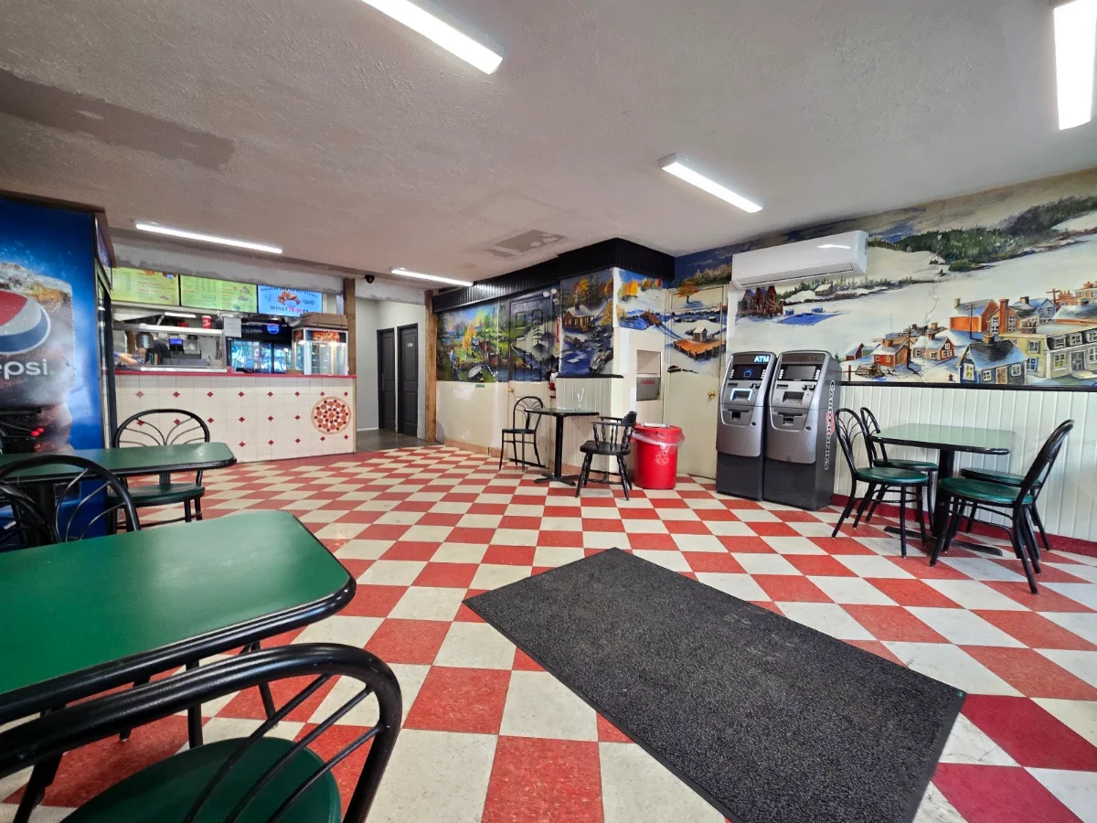 Vibe, Revana Pizza Dartmouth