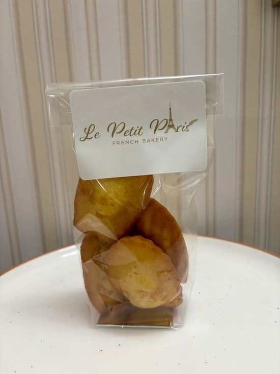Mini citrus Madeleine Bags