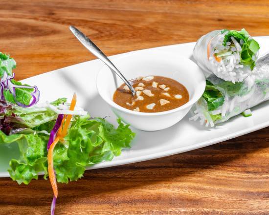 A2. Vegie Salad Rolls (2 Rolls)