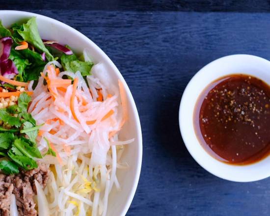 M3. Pan-fried Beef Mixed Vermicelli Noodle