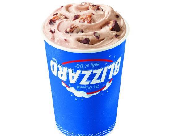 Snickers Blizzard Treat