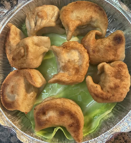 Pan Fried Meat Dumpling (8 pcs)