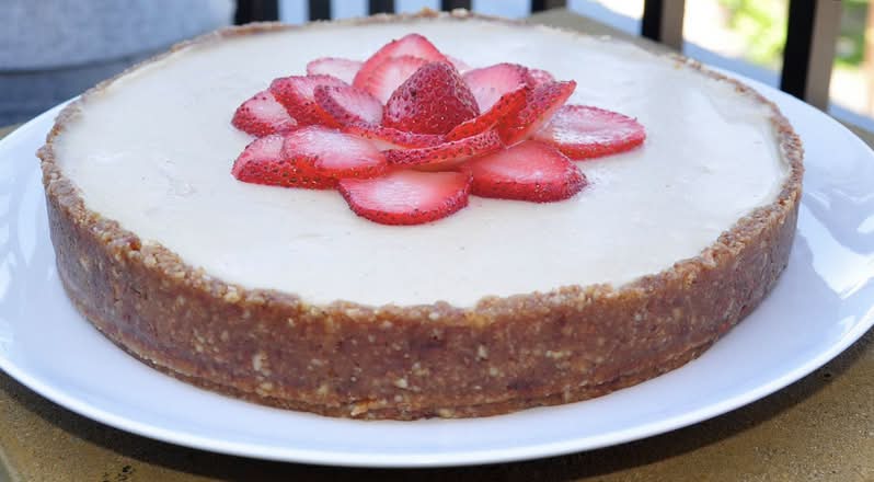 VANILLA CHEESECAKE