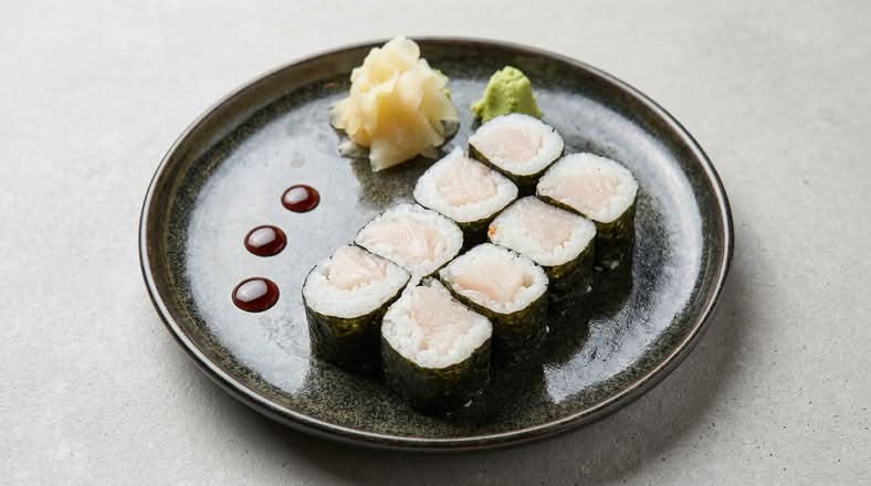 Yellowtail Roll