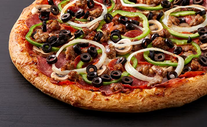 Awesome Combo Cauliflower Pizza