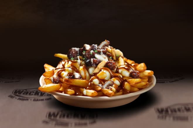 Large Boneless Wing Poutine