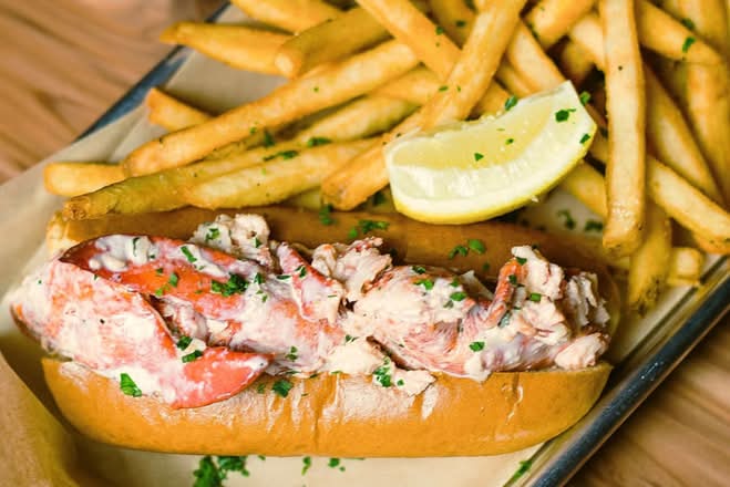 New England Lobster Roll