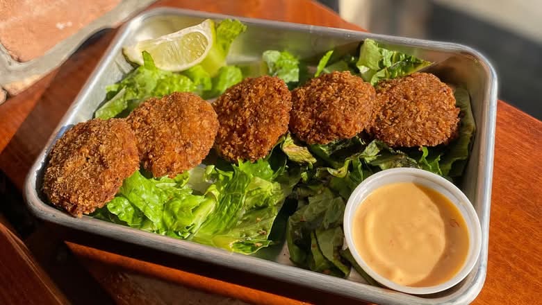 Crusted Crab Cakes