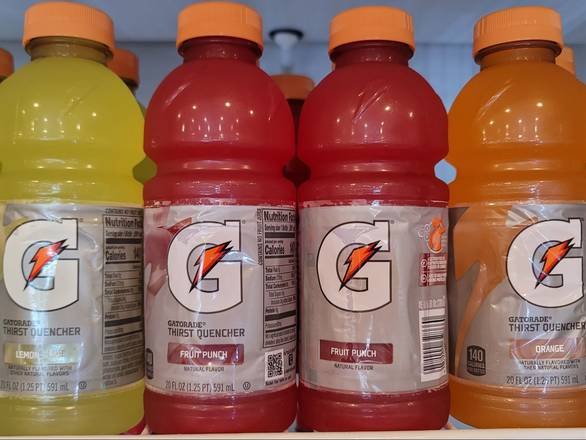 Gatorade (20oz Red)
