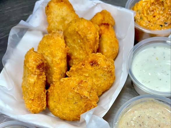 Chicken Nuggets (8)