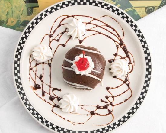 Tuxedo Bombe