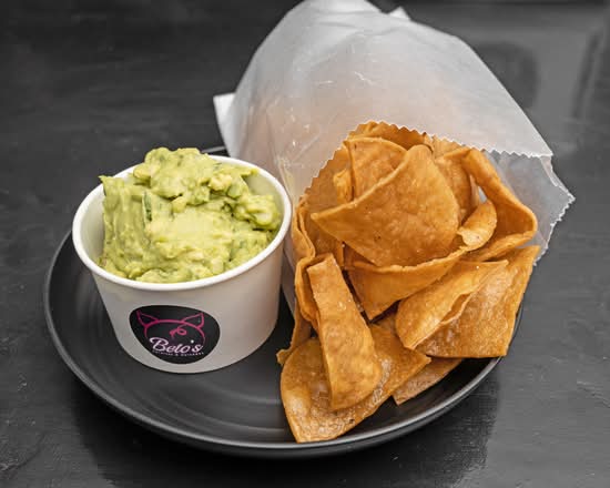Guacamole & chips