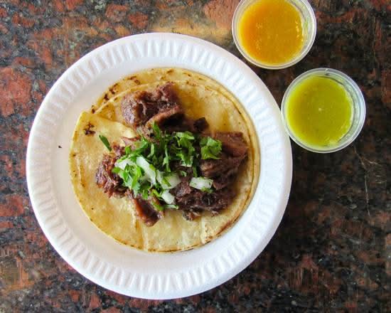 Taco de Cachete / Beef Cheeks