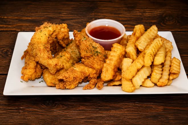 6 TENDERS/FRIES