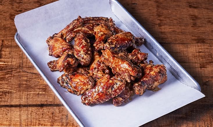 18 Smoked Wings
